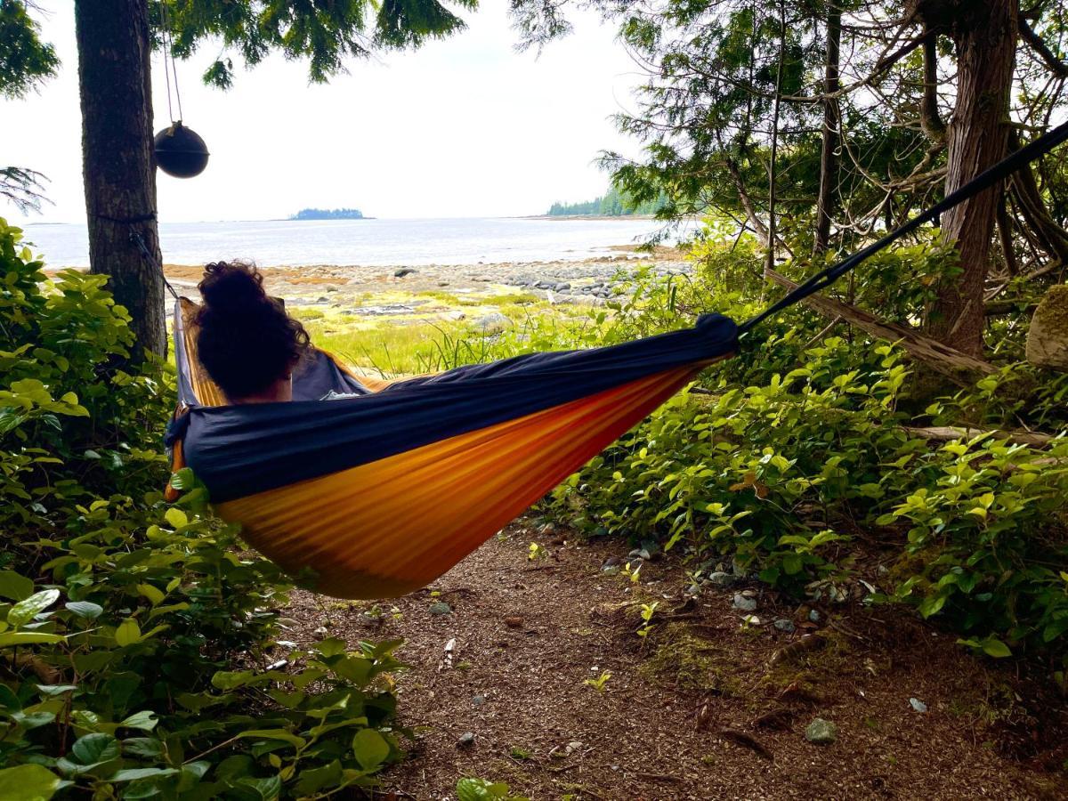 Отель So Damn Lucky Glamping Юклулет Экстерьер фото